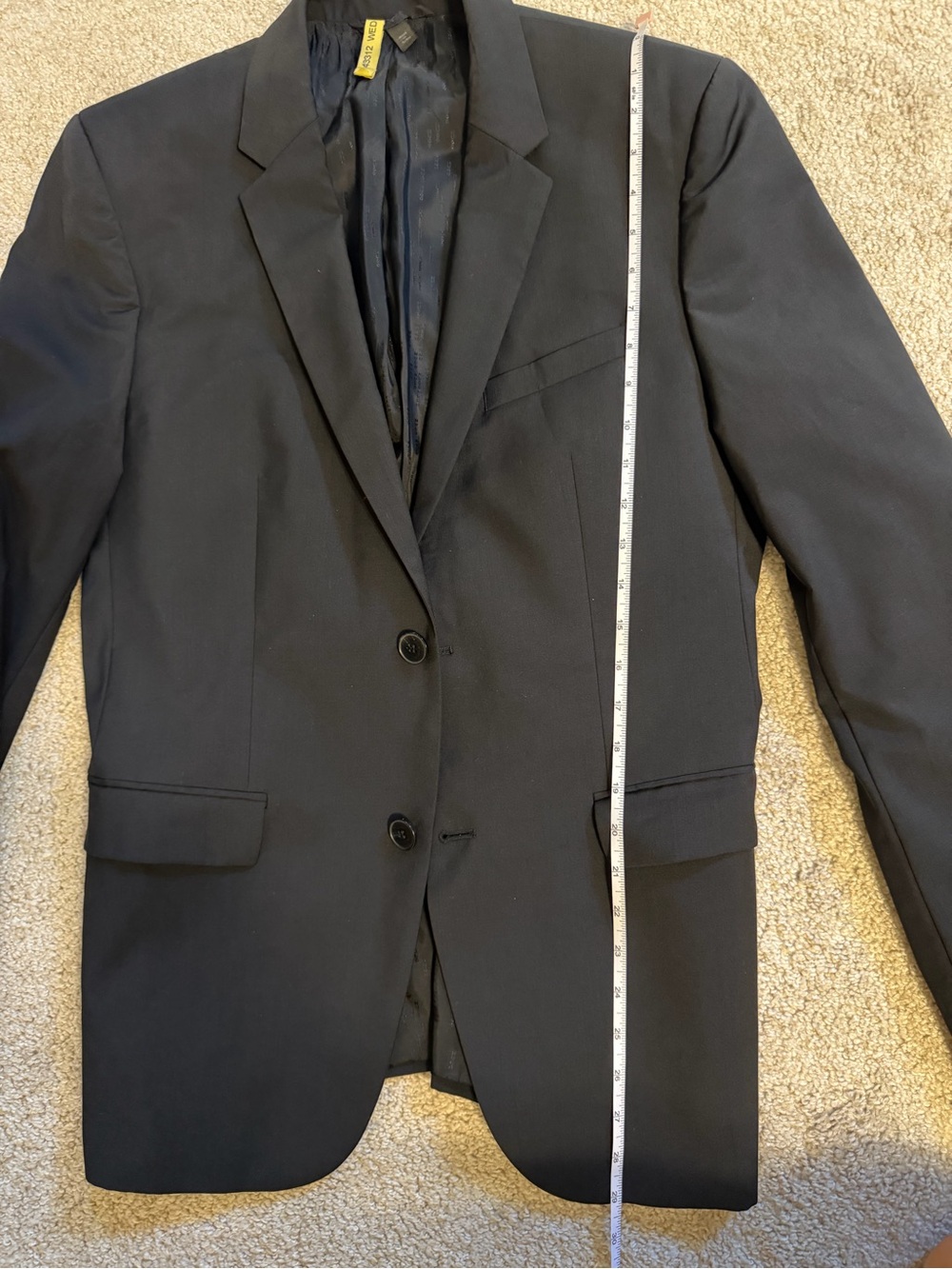 Hugo Boss Super100 Men's Black Two-Button Suit (jacket and pants) 40R - Picture 6 of 7